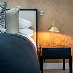 The Castle @ Ryedale House Apartment York